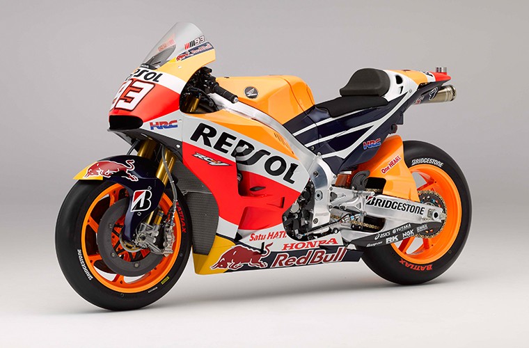 Chiếc RC213V 2015 mà Repsol Honda Team mang đến Bali sẽ được Marc Marquez và Dani Pedrosa sử dụng trong mùa giải MotoGP.